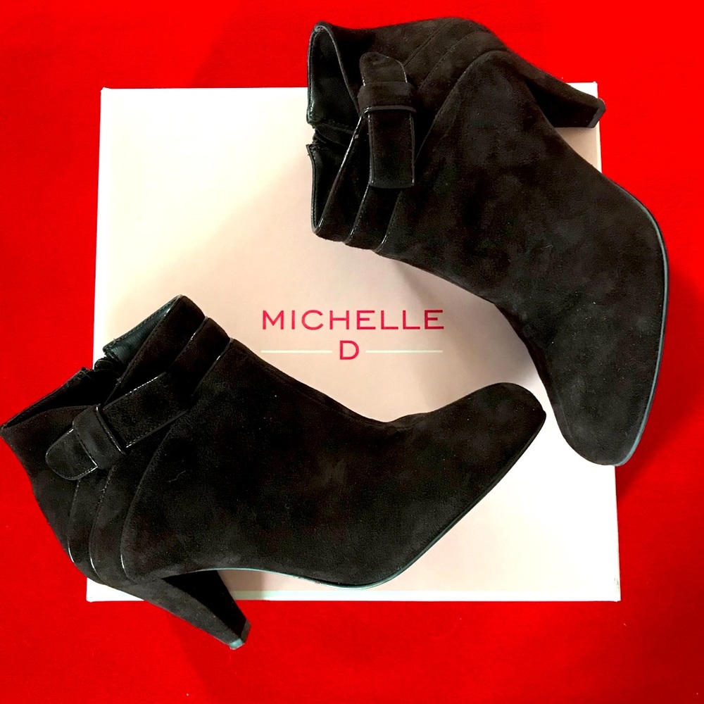 Michelle D Bootie/Boots size 9
